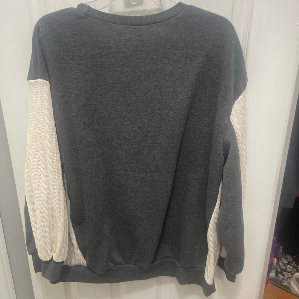 SHEIN Gray and Cream Crew Neck Sweater with Textured Sleeves - Picture 10 of 10